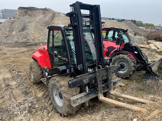 Carreta elevadora todo terreno Manitou M50-4 D ST5 - 1