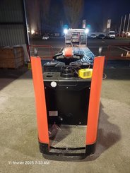 Porta-paletes eléctrico com condutor transportado Hangcha CBD20-AZ3S-SU - 1