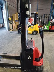 Stacker com condutor a pé Hangcha CDD12-AMC1-SZ