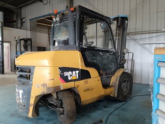 Empilhador de contrapeso 4 rodas Caterpillar DP50NT