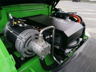 Empilhador de contrapeso 4 rodas Hangcha XC25i - 11