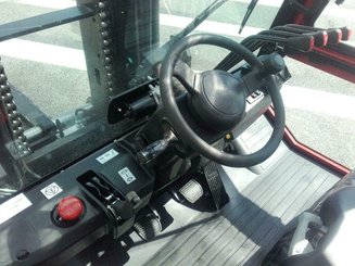 Empilhador de contrapeso 4 rodas Hangcha XF120D - 7