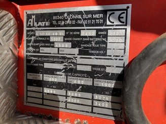 Empilhador retráctil de 4 direcções AMLIFT C50-14 40 SL