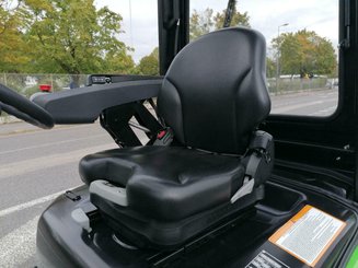 Empilhador de contrapeso 4 rodas Hangcha XC25i - 14