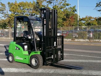 Empilhador de contrapeso 4 rodas Hangcha XC35i