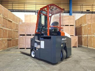 Empilhador multidireccional AMLIFT AGILIFT 3000E