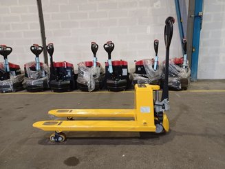 Porta-paletes eléctrico com condutor a pé Microlift P15SE