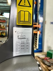 Empilhador multidireccional Mitsubishi RBM25N3 - 10