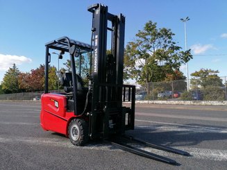 Empilhador de contrapeso 3 rodas Hangcha A3W18