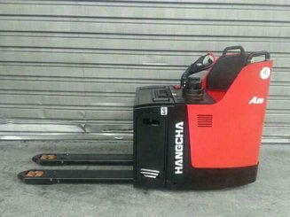 Porta-paletes eléctrico com condutor transportado Hangcha CBD20-AZ3S-SU