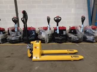 Porta-paletes eléctrico Microlift P15 SE