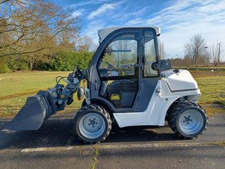 Telescopic loader Manitech T150H