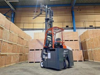 Empilhador multidireccional AMLIFT AGILIFT 3000E