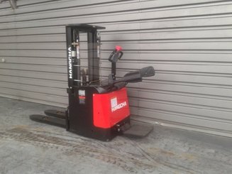 Stacker com condutor a pé Hangcha CDD16-ES - 1