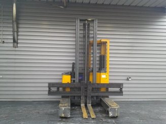 Empilhador retráctil de 4 direcções Baumann ECU30/14/129,60ST - 1