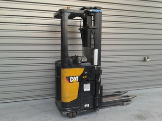 Stacker com condutor transportado Caterpillar NSR20N - 2