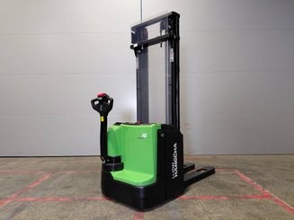 Stacker com condutor a pé Hangcha CDD16-XT1-SIL