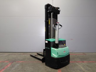 Stacker Mitsubishi SBP12N2