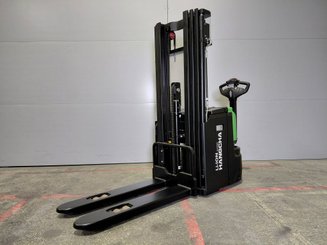 Stacker com condutor a pé Hangcha CDD16-XT1-SIL