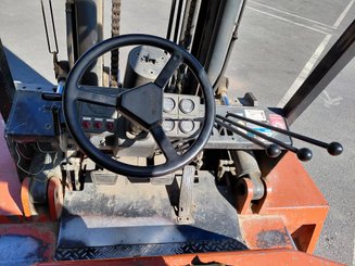 Empilhador de contrapeso 4 rodas Nissan DF05A79V - 7