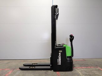 Stacker com condutor a pé Hangcha CDD16-XT1-SI