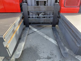 Empilhador retráctil de 4 direcções AMLIFT AMLAT COMBI 50/14/55