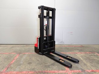 Stacker com condutor a pé Hangcha CDD12-A2MC2-SZ