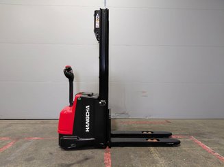 Stacker com condutor a pé Hangcha CDD12-AEC2