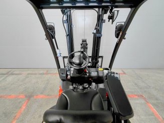 Empilhador de contrapeso 4 rodas Hangcha XF15D-2 (CPCD15-X2H7F1)