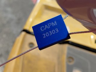 Porta-paletes eléctrico com condutor a pé Caterpillar NPV20N2