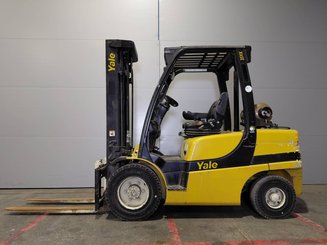 Empilhador de contrapeso 4 rodas Yale GLP35 - 4