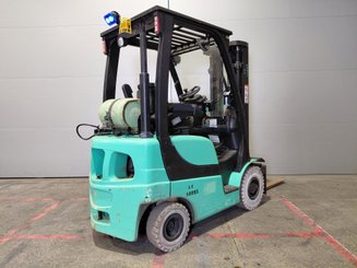 Empilhador de contrapeso 4 rodas Yale GLP20SX - 3