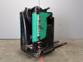 Porta-paletes eléctrico com condutor transportado Mitsubishi PBR20N - 1