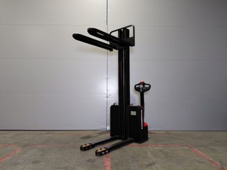 Stacker com condutor a pé Hangcha CDD12-AMC2  - 6