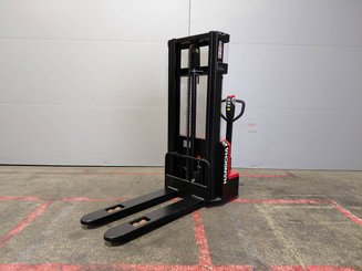Stacker com condutor a pé Hangcha CDD12-A2MC2-SZ