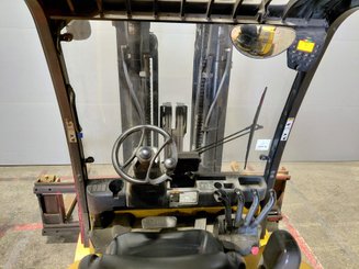 Empilhador de contrapeso 4 rodas Yale ERP45VL