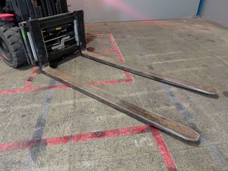 Empilhador de contrapeso 4 rodas Hangcha XF55D