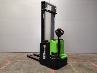 Stacker com condutor a pé Hangcha CDD16-XT1-SIL