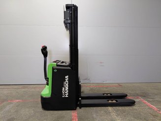 Stacker com condutor a pé Hangcha CDD16-XT1-SI