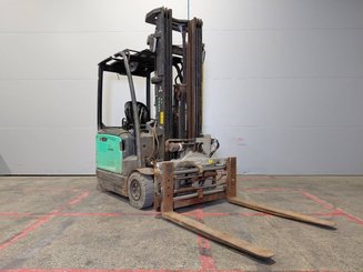 Empilhador de contrapeso 3 rodas Mitsubishi FB18NT - 1