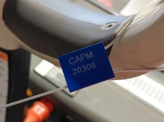 Porta-paletes eléctrico com condutor a pé Crown WP3020-2.0