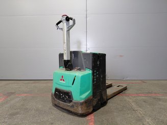 Porta-paletes eléctrico com condutor a pé Mitsubishi PBP20N2E