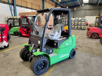 Carreta elevadora elétrica Hangcha XC35Hi-2 (CPD35-XCY2H-SI)