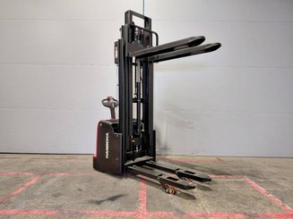 Stacker com condutor a pé Hangcha CDD12-AC2-L