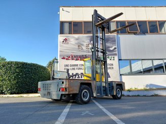 Empilhador lateral Baumann GX60