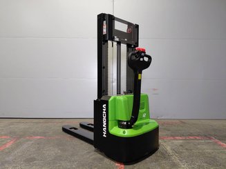 Stacker com condutor a pé Hangcha CDD12-AMC2-Li