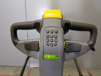 Levantador com plataforma dobrável Mitsubishi SBV12P