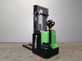 Stacker com condutor a pé Hangcha CDD16-XT1-SIL