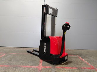 Stacker com condutor a pé Hangcha CDD16-AC2