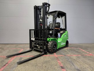 Carreta elevadora elétrica Hangcha XC25Hi-2 (CPD25-XCY2H-SI)
